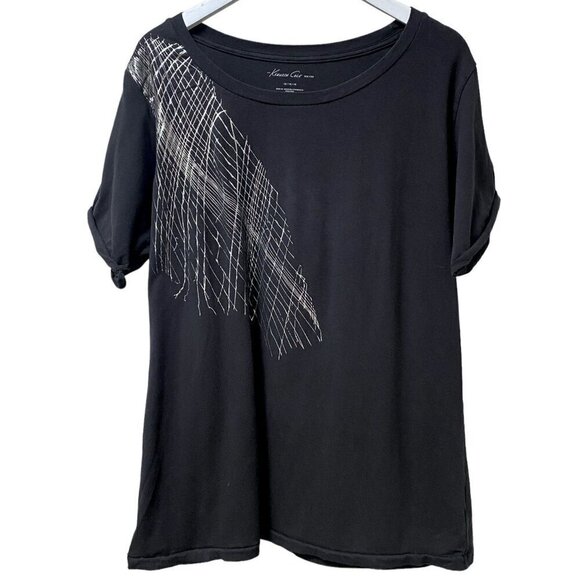 Kenneth Cole T-shirt Size 1X Womens Short Sleeve Graphic Tee Silver Angel Wings - Picture 1 of 8